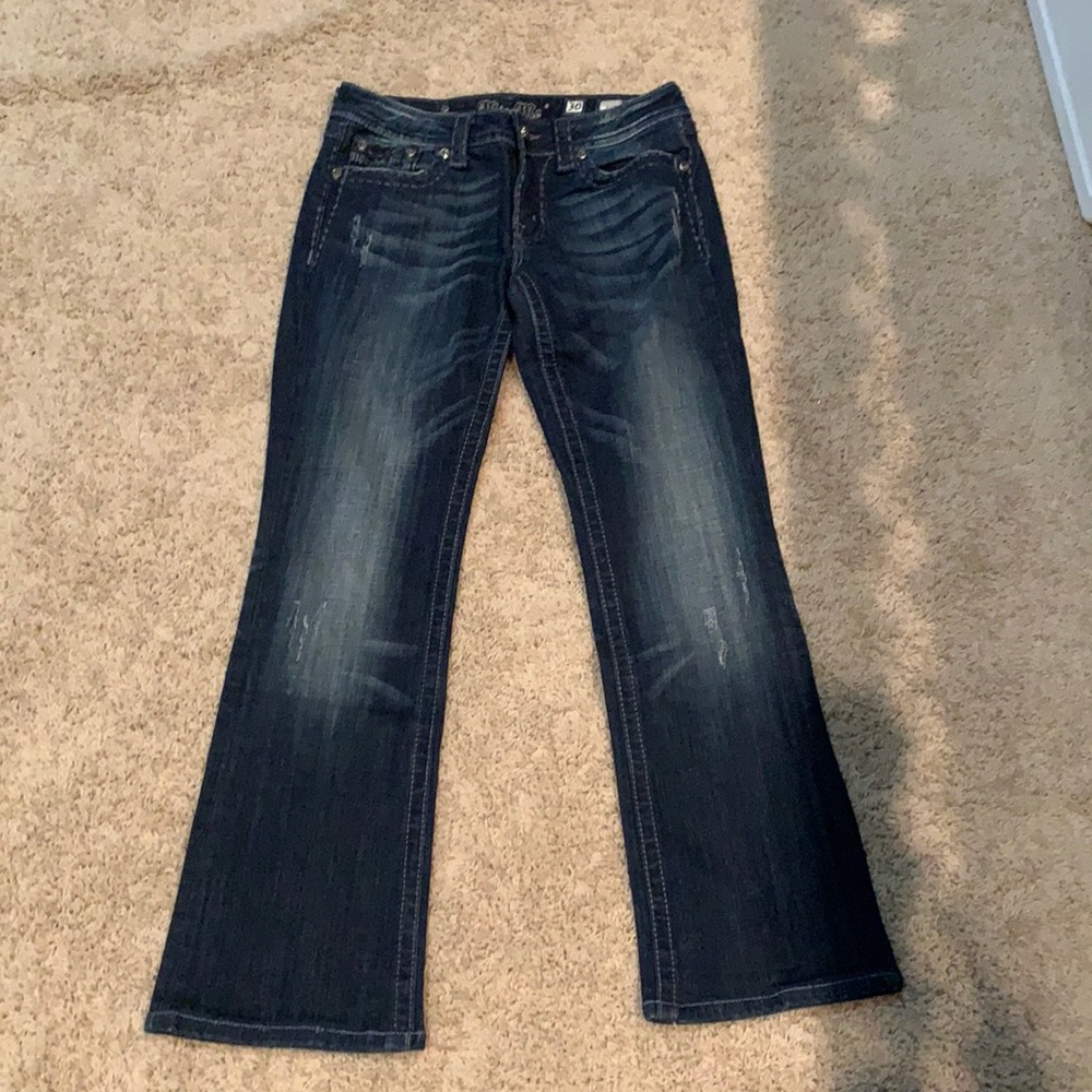 Barely worn Miss Me dark wash denim w/ stitching
